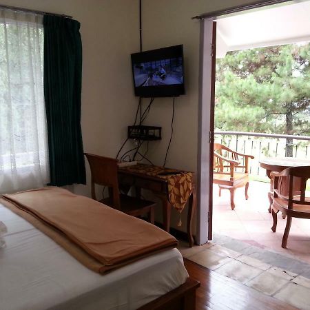 Villa 5Cemara Lembang Exterior foto